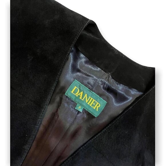 Danier Vintage Genuine LEATHER SUEDE 2-Pc Cropped Jacket & Pants Set Womens XS - Picture 5 of 8